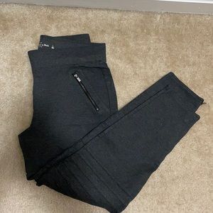 Abercrombie and Fitch grey motto leggings.